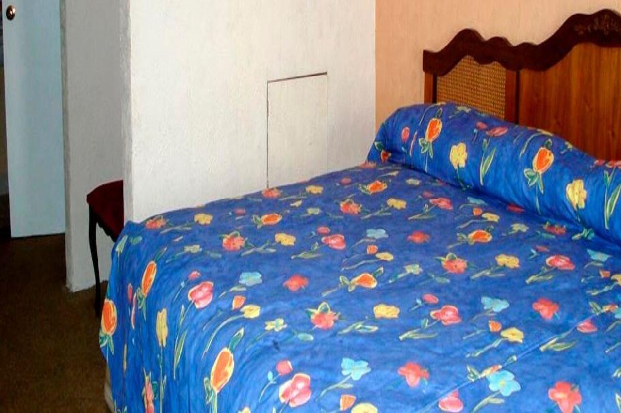 Hotel Plaza Madrid เม็กซิโกซิตี้ ภายนอก รูปภาพ